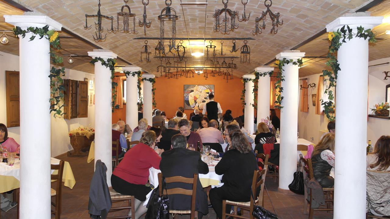 Agriturismo Corte Dei Landi Cade Kültér fotó
